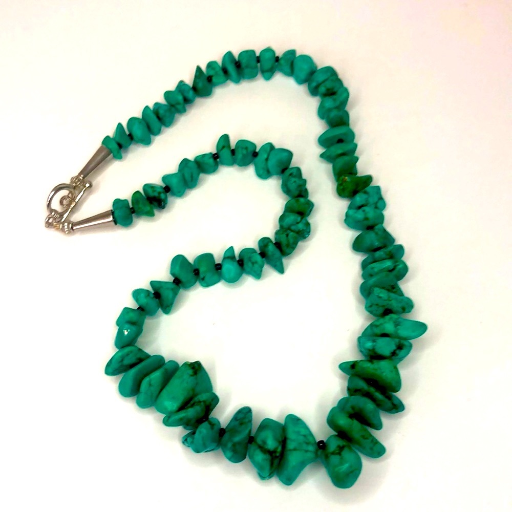 Southwestern Silver Plated Blue Turquoise Nugget Bead Toggle Necklace 20 Inches